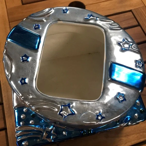 Cookie jar. Vintage.  Y2K year great condition - Picture 7 of 7